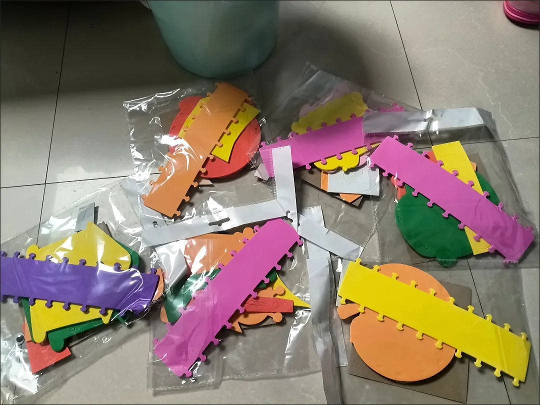 2pcs DIY Cartoon Pen Container - Art Craft For Kindergarten のレビューと価格